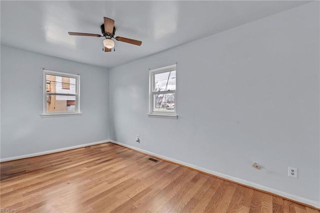 1042 25th ST, Newport News, VA 23607