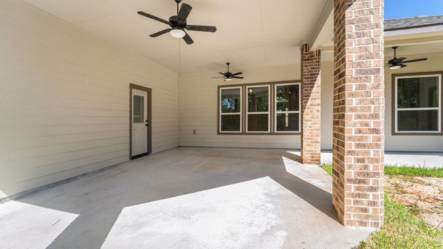 4520 Road 66112, Dayton, TX 77535