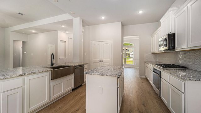 4520 Road 66112, Dayton, TX 77535