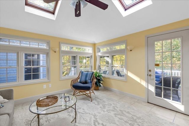 35 Myers Farm Rd, Hingham, MA 02043