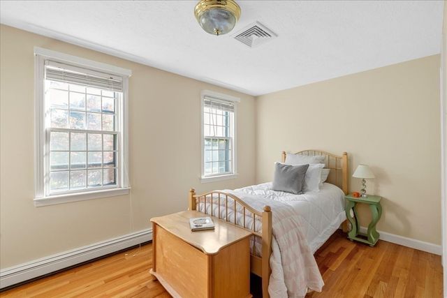 35 Myers Farm Rd, Hingham, MA 02043