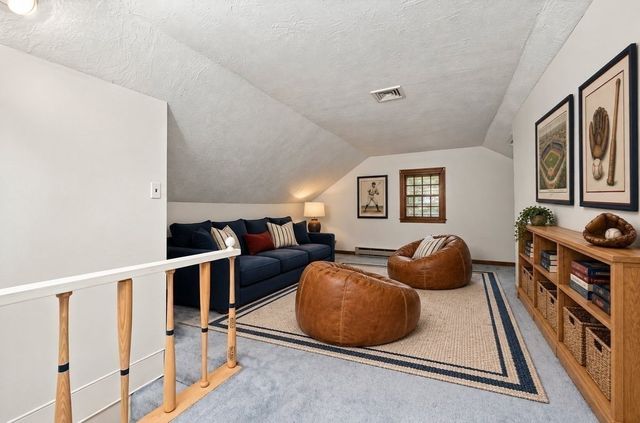 35 Myers Farm Rd, Hingham, MA 02043
