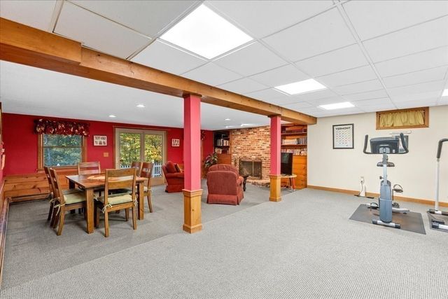 35 Myers Farm Rd, Hingham, MA 02043