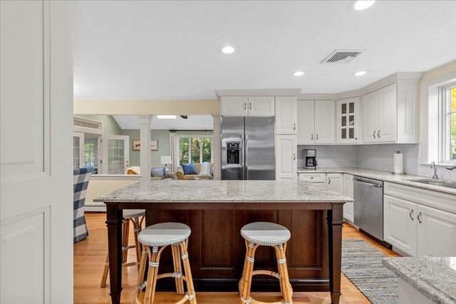 35 Myers Farm Rd, Hingham, MA 02043