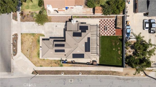 9289 Sycamore, Fontana, CA 92335