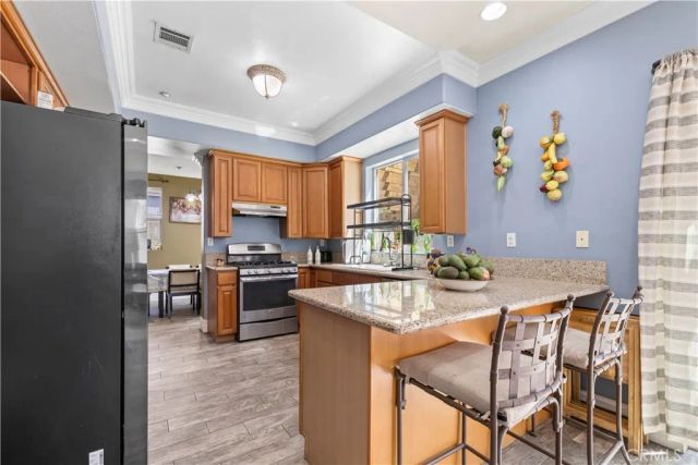 9289 Sycamore, Fontana, CA 92335