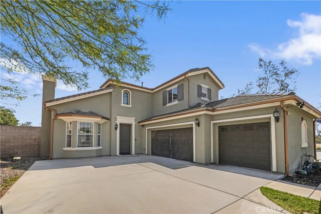 9289 Sycamore, Fontana, CA 92335