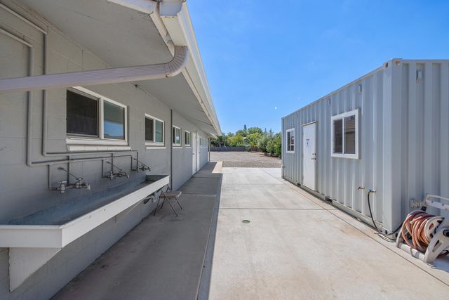636 W Kern Street, Dinuba, CA 93618