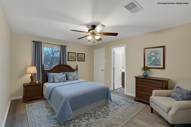 203 Shawnee Trail, Alvarado, TX 76009