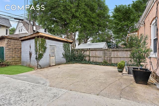 825 E 21st Street, New York City, NY 11210