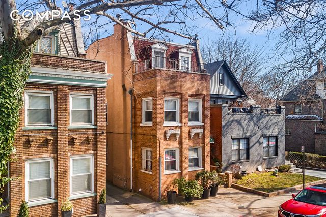 825 E 21st Street, New York City, NY 11210