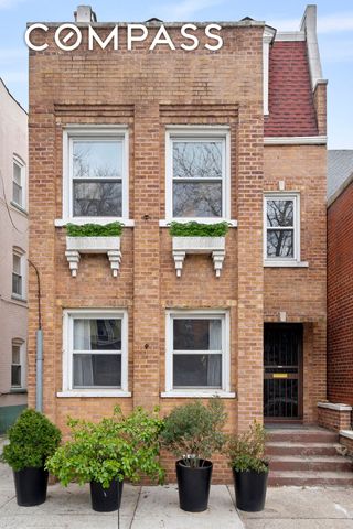 825 E 21st Street, New York City, NY 11210