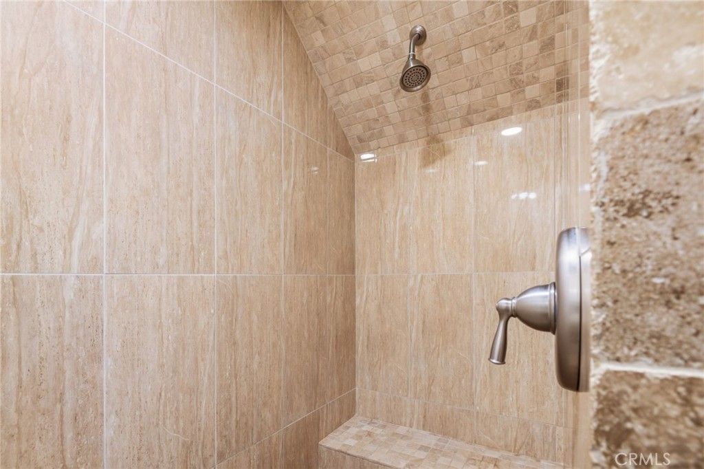 Image 15 of property listing at 46180 Via La Colorada, Temecula, CA 92592