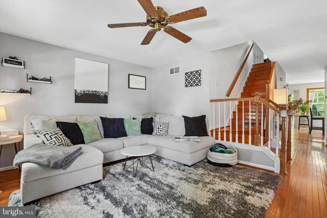 104 YORKSHIRE WAY, Hatboro, PA 19040
