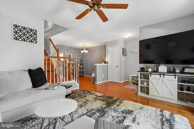 104 YORKSHIRE WAY, Hatboro, PA 19040