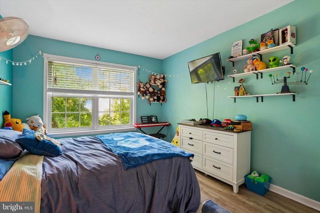 104 YORKSHIRE WAY, Hatboro, PA 19040