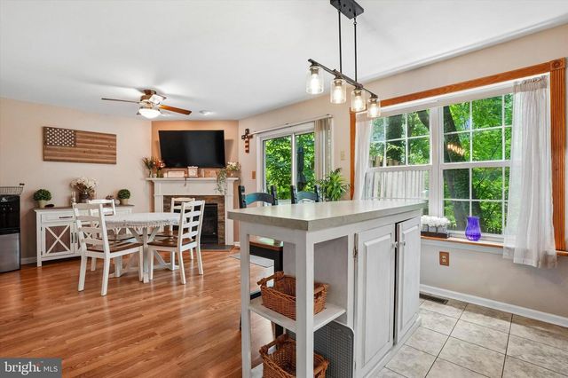 104 YORKSHIRE WAY, Hatboro, PA 19040
