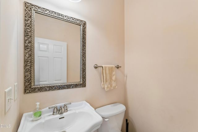 533 Birdsong Lane, Hurdle Mills, NC 27541