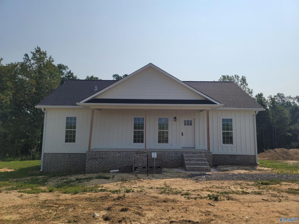 172 Welcome Road, Cullman, AL 35058