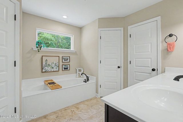 2247 Bella Lane, Southaven, MS 38672