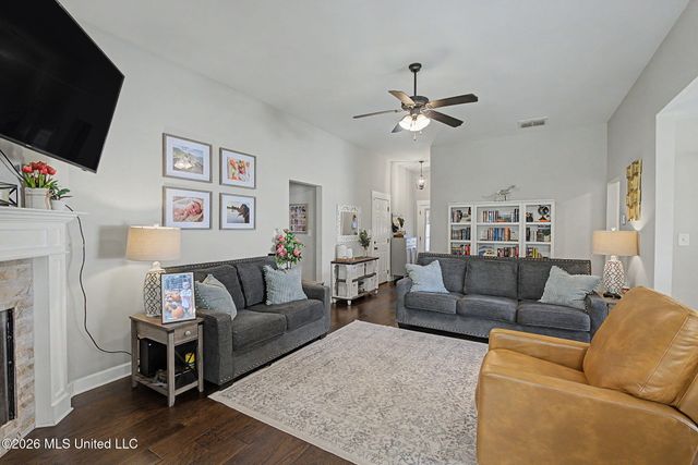 2247 Bella Lane, Southaven, MS 38672