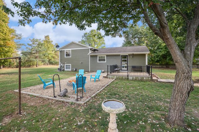 2985 Pine Lake Street, Howard Twp, MI 49120