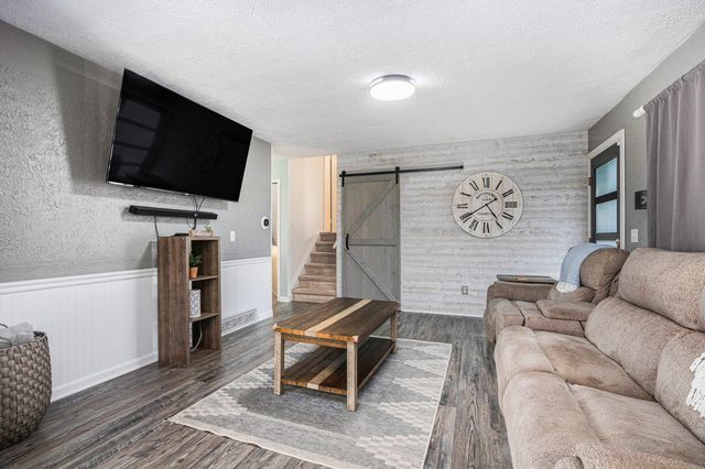 2985 Pine Lake Street, Howard Twp, MI 49120