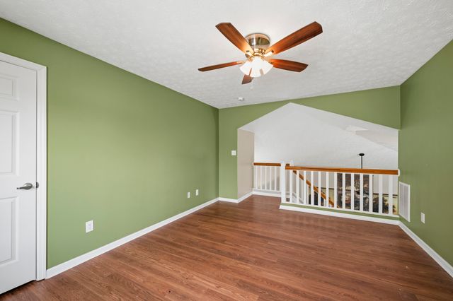 2917 Sandersville Road, Lexington, KY 40511