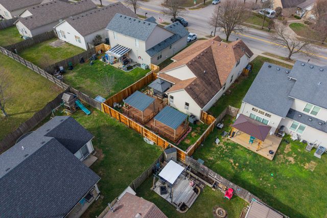 2917 Sandersville Road, Lexington, KY 40511