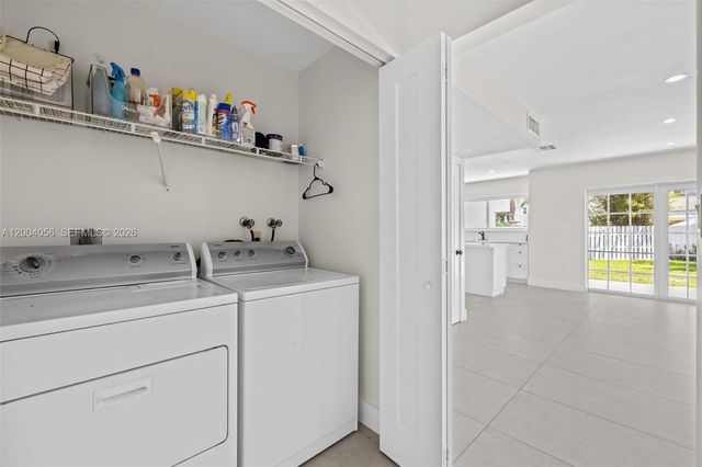 9547 SW 146th Pl, Miami, FL 33186