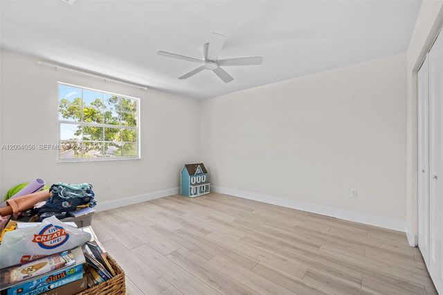 9547 SW 146th Pl, Miami, FL 33186