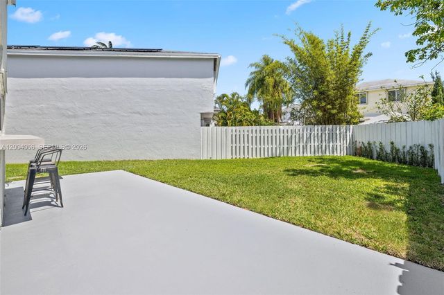 9547 SW 146th Pl, Miami, FL 33186