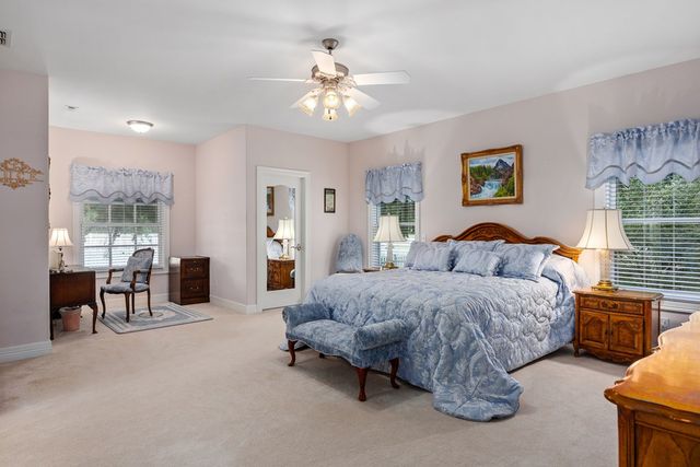 150 Dickey Rd, Ingram, TX 78024