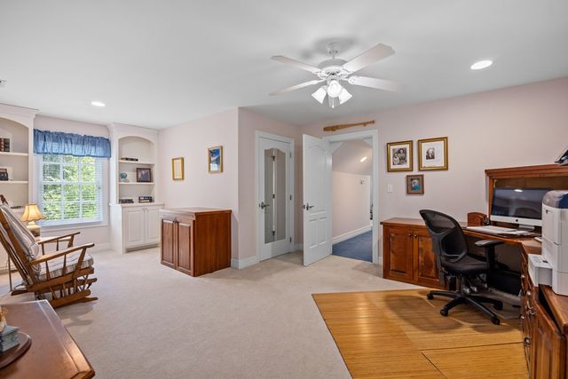 150 Dickey Rd, Ingram, TX 78024