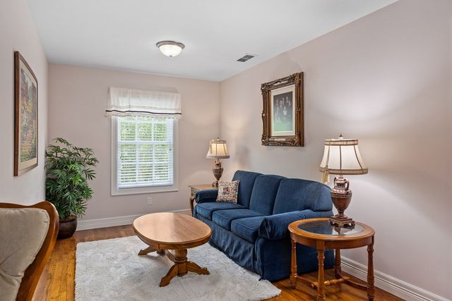 150 Dickey Rd, Ingram, TX 78024