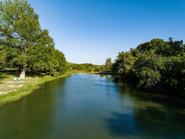 150 Dickey Rd, Ingram, TX 78024