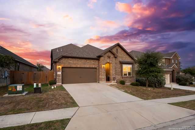 1573 Las Fontanasa, New Braunfels, TX 78132