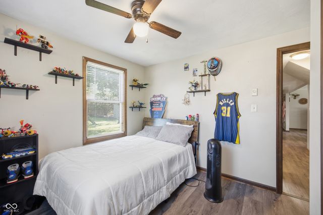 1517 E 43rd Street, Anderson, IN 46013