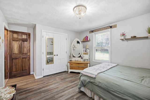 1517 E 43rd Street, Anderson, IN 46013