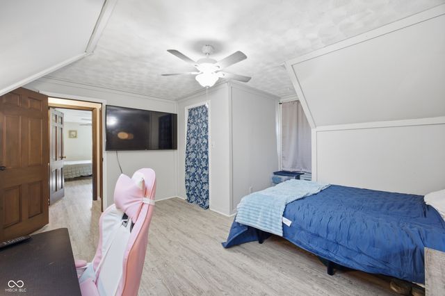 1517 E 43rd Street, Anderson, IN 46013