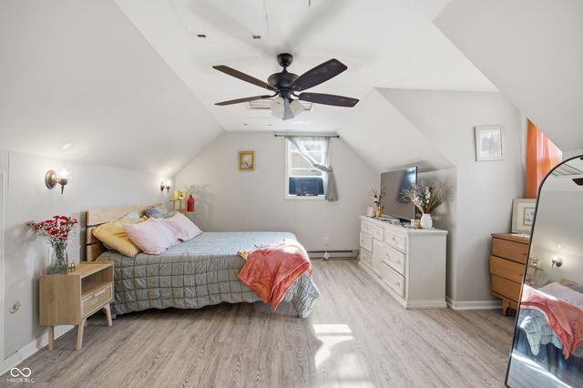 1517 E 43rd Street, Anderson, IN 46013