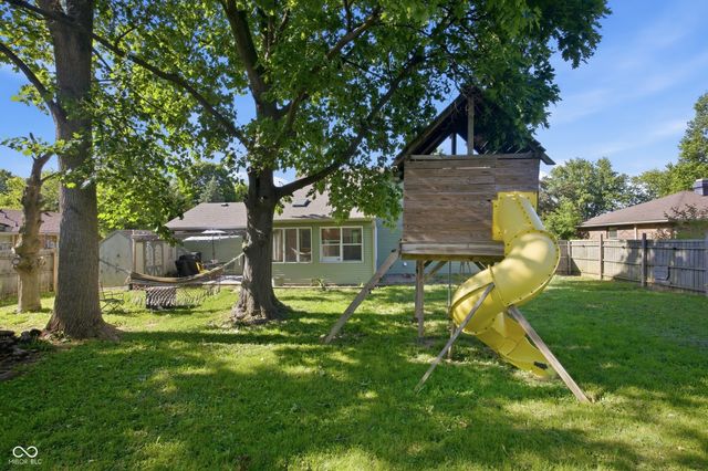 1517 E 43rd Street, Anderson, IN 46013
