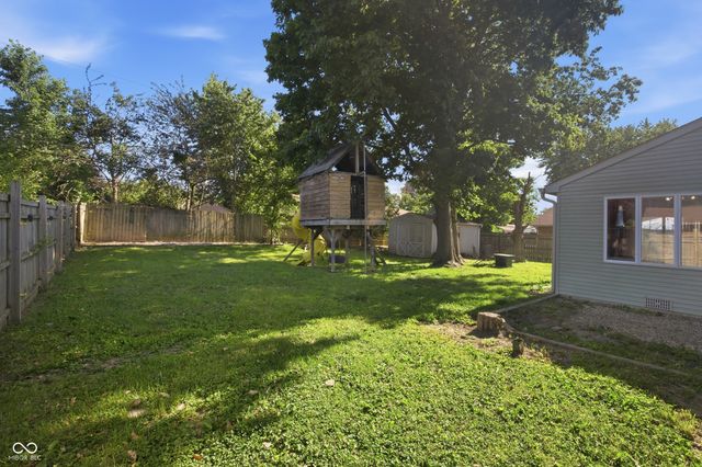 1517 E 43rd Street, Anderson, IN 46013