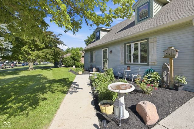 1517 E 43rd Street, Anderson, IN 46013