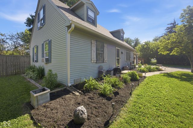 1517 E 43rd Street, Anderson, IN 46013