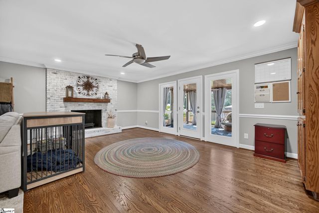 402 Eastcrest Drive, Simpsonville, SC 29681