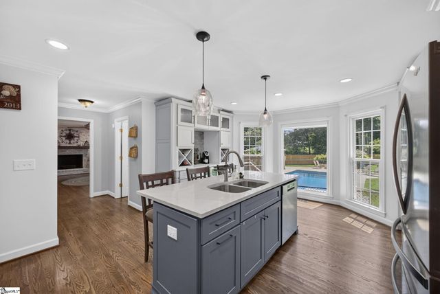 402 Eastcrest Drive, Simpsonville, SC 29681