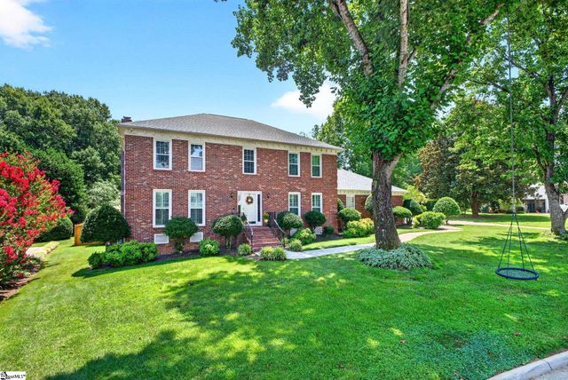 402 Eastcrest Drive, Simpsonville, SC 29681