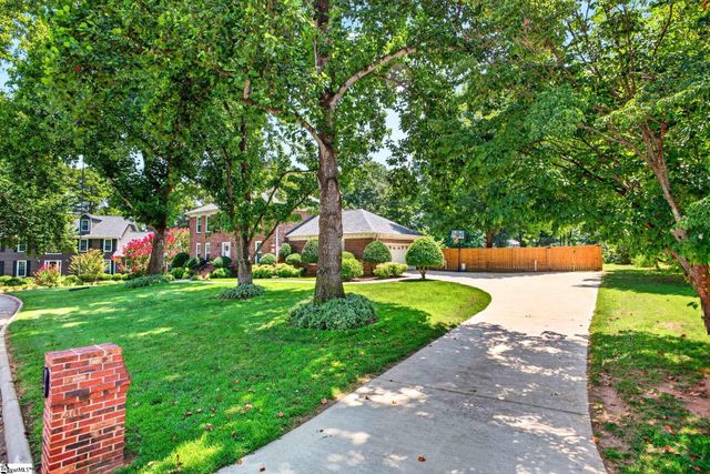 402 Eastcrest Drive, Simpsonville, SC 29681