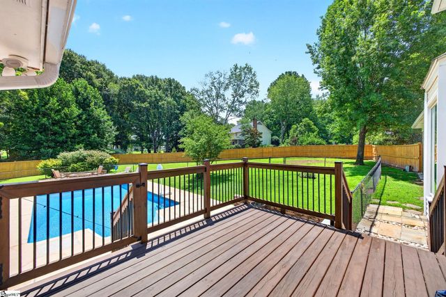 402 Eastcrest Drive, Simpsonville, SC 29681